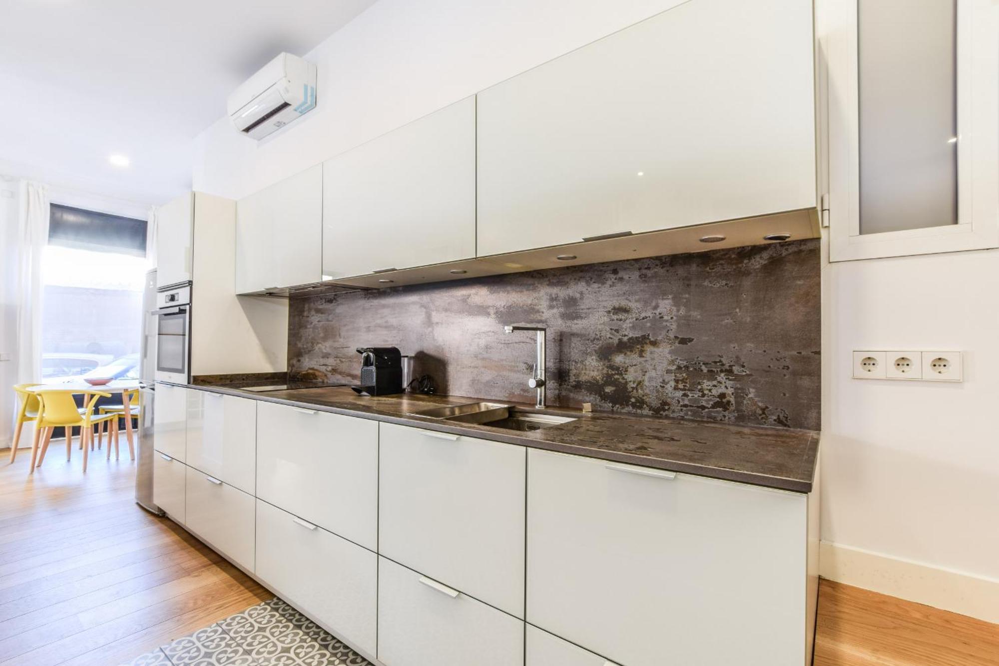 Loft Exclusivo Reformado De Diseno Alquiler Temporal Appartement Madrid Buitenkant foto