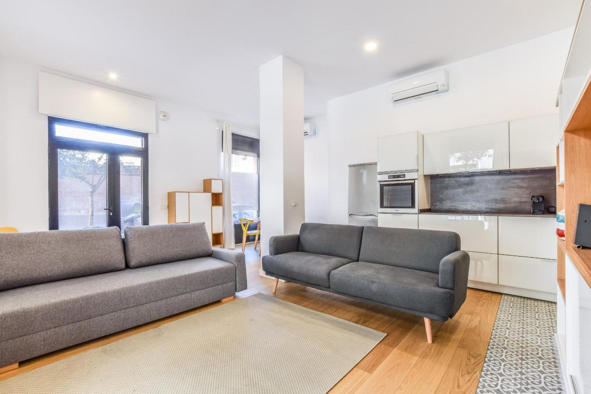 Loft Exclusivo Reformado De Diseno Alquiler Temporal Appartement Madrid Buitenkant foto
